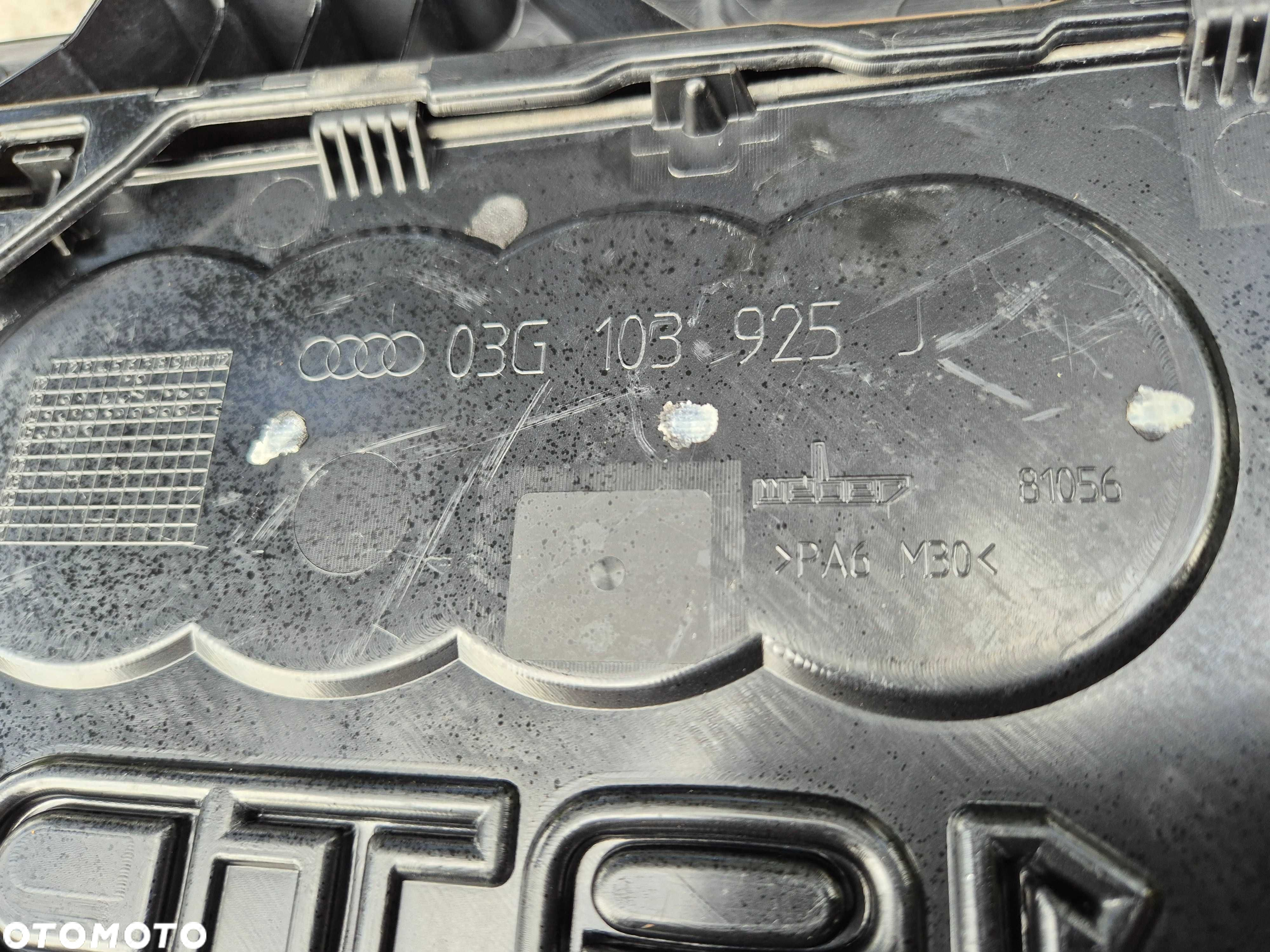 audi a3 8p 1.9 TDI osłona pokrywa silnika - 7