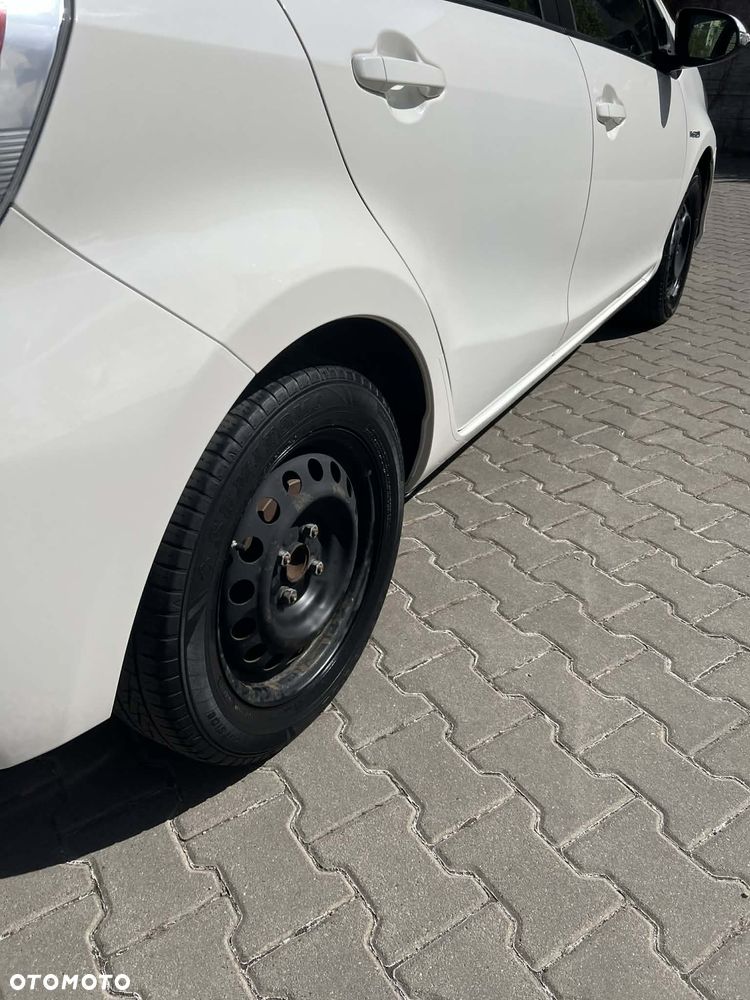 Toyota Prius - 20