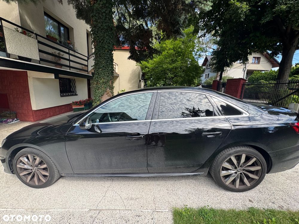 Audi A4 Limousine 35 TFSI S tronic - 4