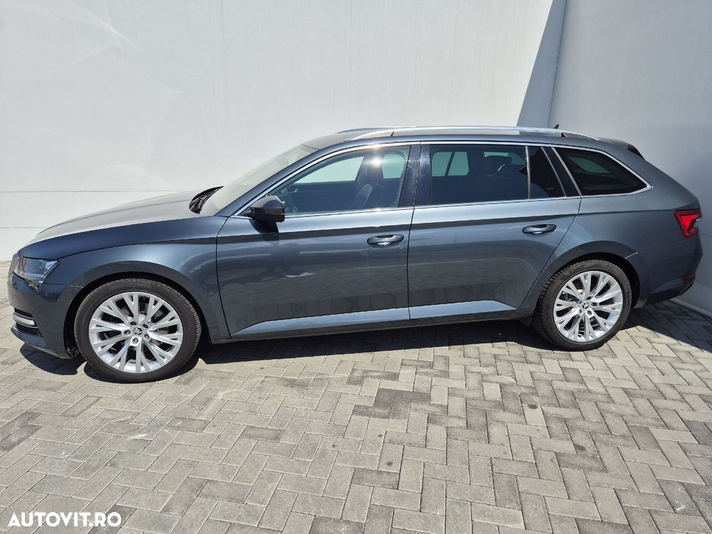 Skoda Superb Combi 2.0 TSI DSG Style - 2