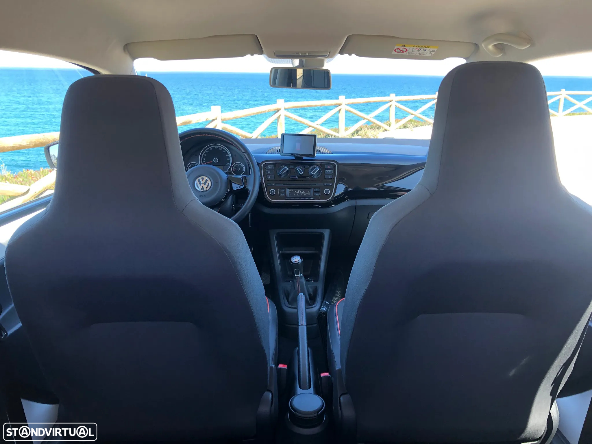 VW Up! 1.0 BlueMotion Groove - 19