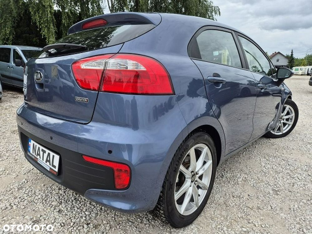 Kia Rio - 3