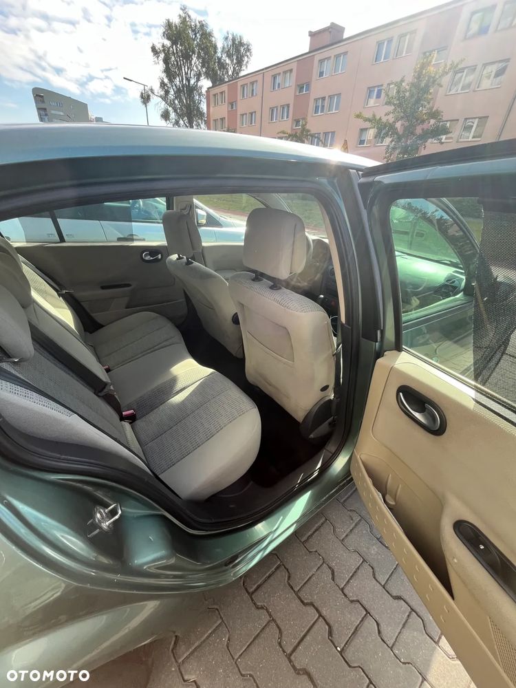 Renault Megane II 1.6 16V SL Alize - 13