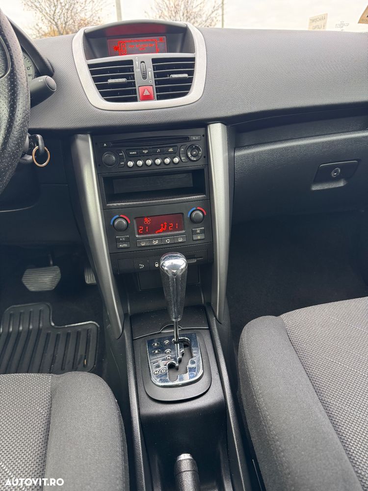 Peugeot 207 120 Automatik Sport - 5