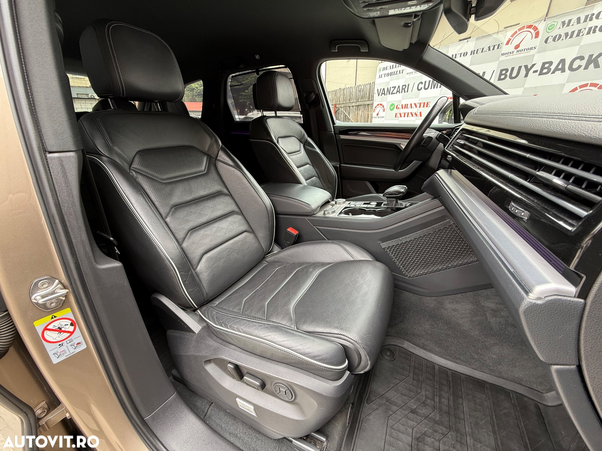 Volkswagen Touareg V6 TDI R-Style - 13