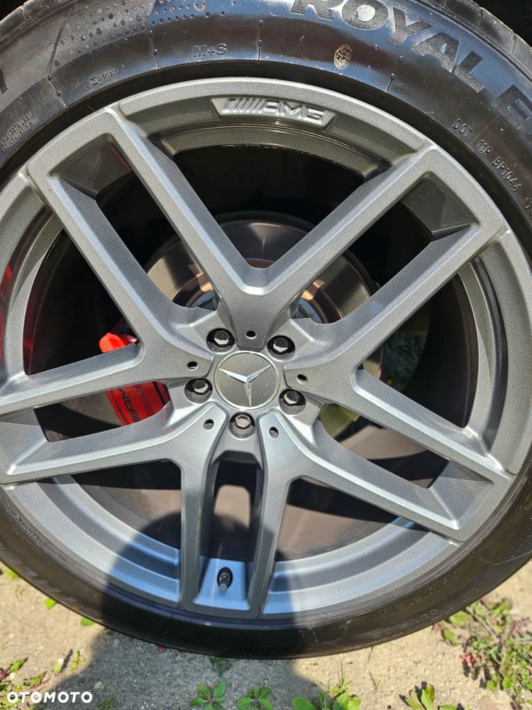 Mercedes-Benz GLE - 22