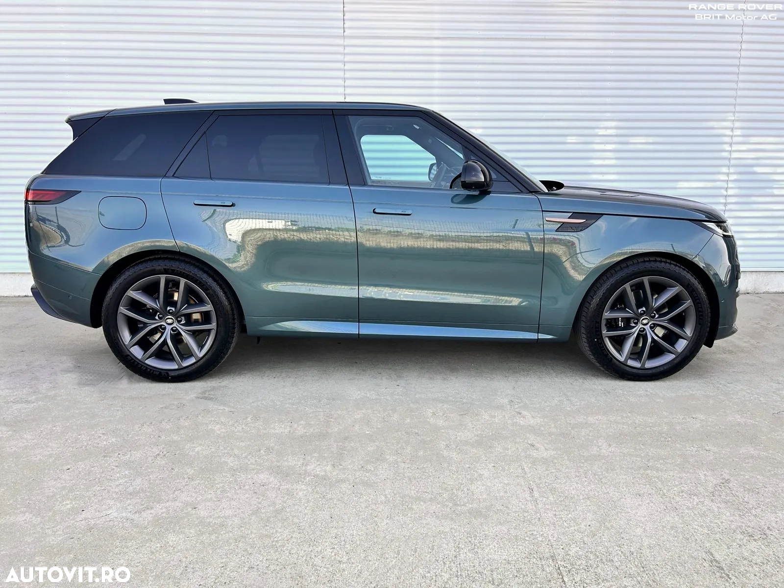 Land Rover Range Rover Sport 3.0 I6 D300 MHEV Dynamic SE - 3