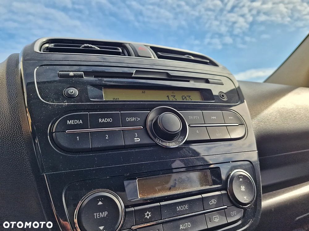 Mitsubishi Space Star 1.2 Intense - 17