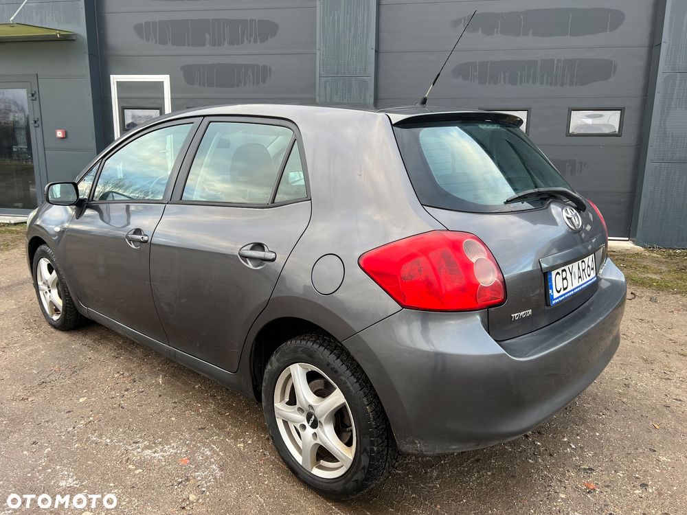 Toyota Auris 1.4 D-4D Luna - 6