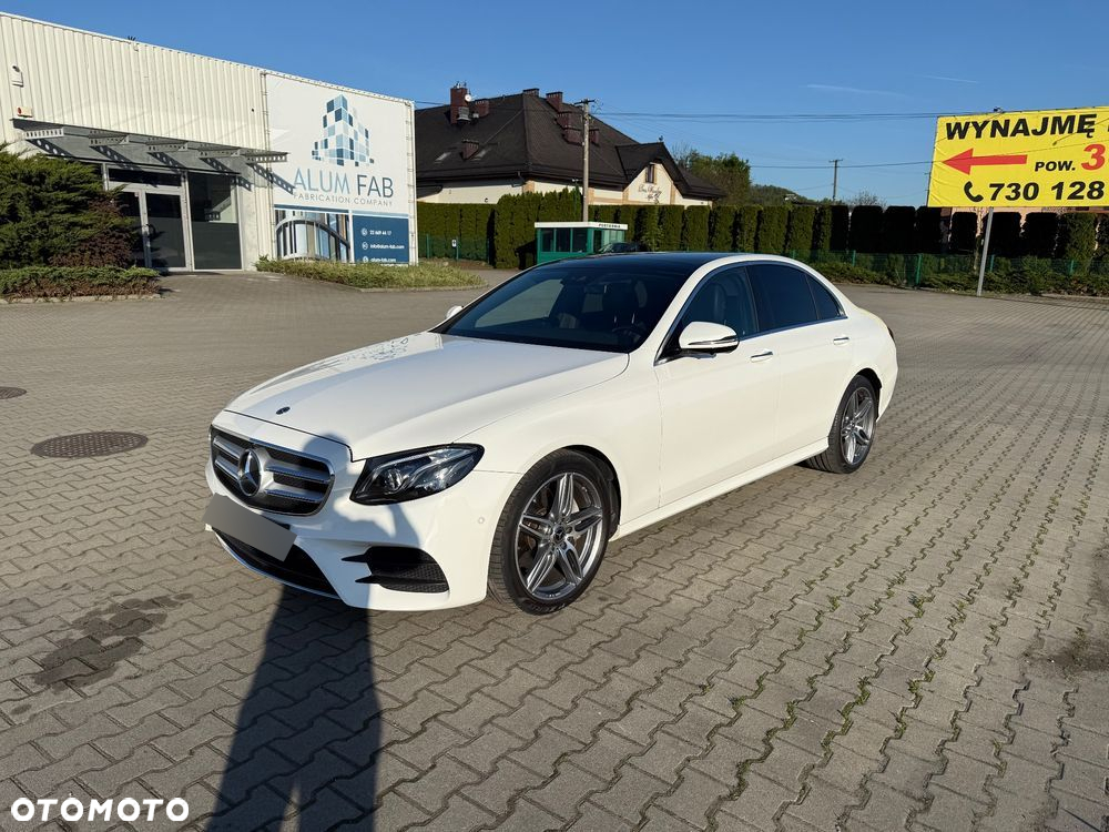 Mercedes-Benz Klasa E 220 d 4-Matic 9G-TRONIC - 5