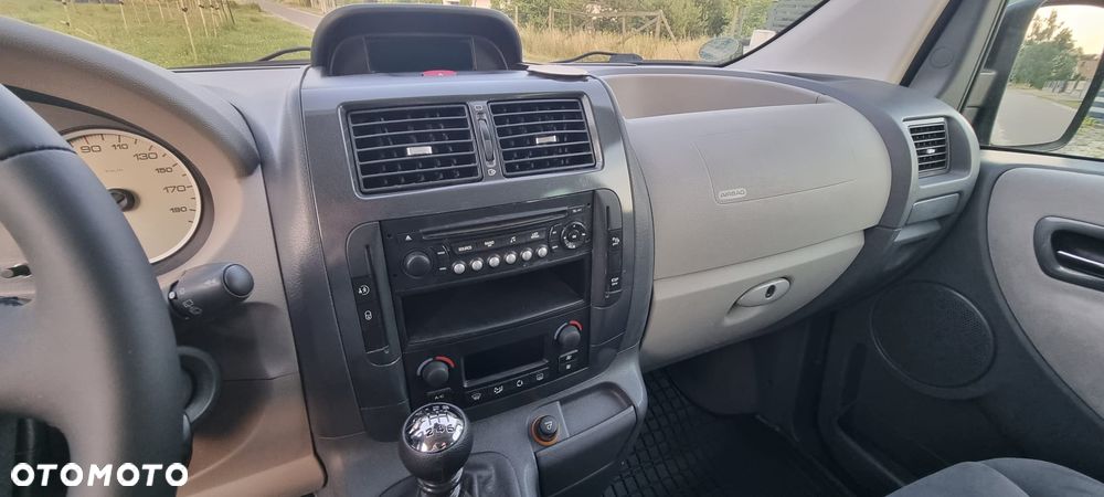 Fiat Scudo L1 (5-Si.) Panorama Executive - 27