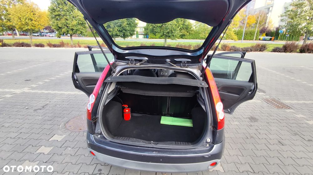 Ford Fiesta - 10