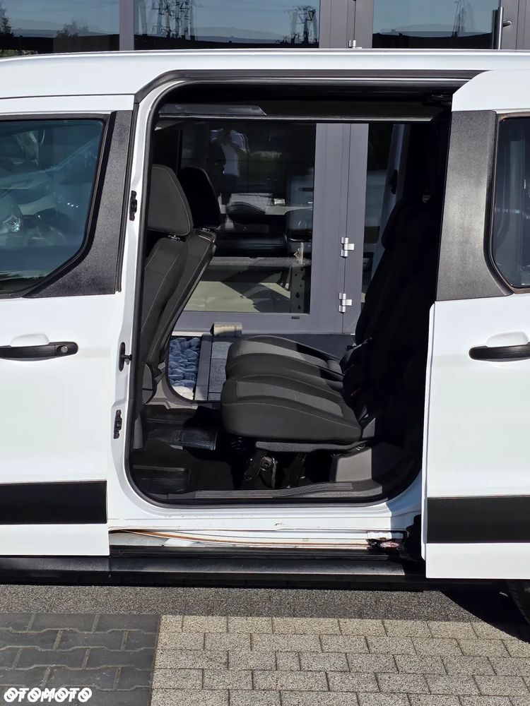 Ford Tourneo Connect Gr 1.5 TDCi Titanium - 10