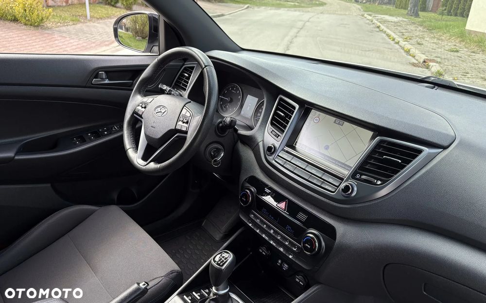 Hyundai Tucson blue 1.6 GDi 2WD Passion - 18