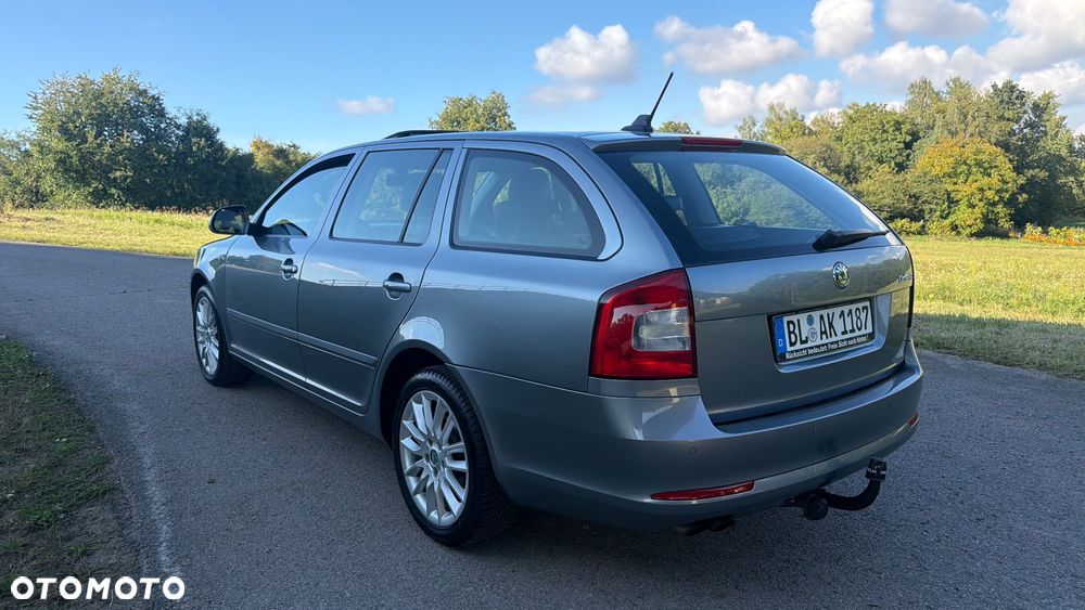 Skoda Octavia 2.0 TDI DPF Laurin & Klement - 14
