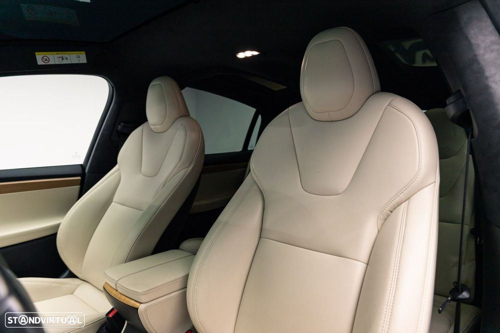 Tesla Model X 100 kWh Long Range AWD - 19