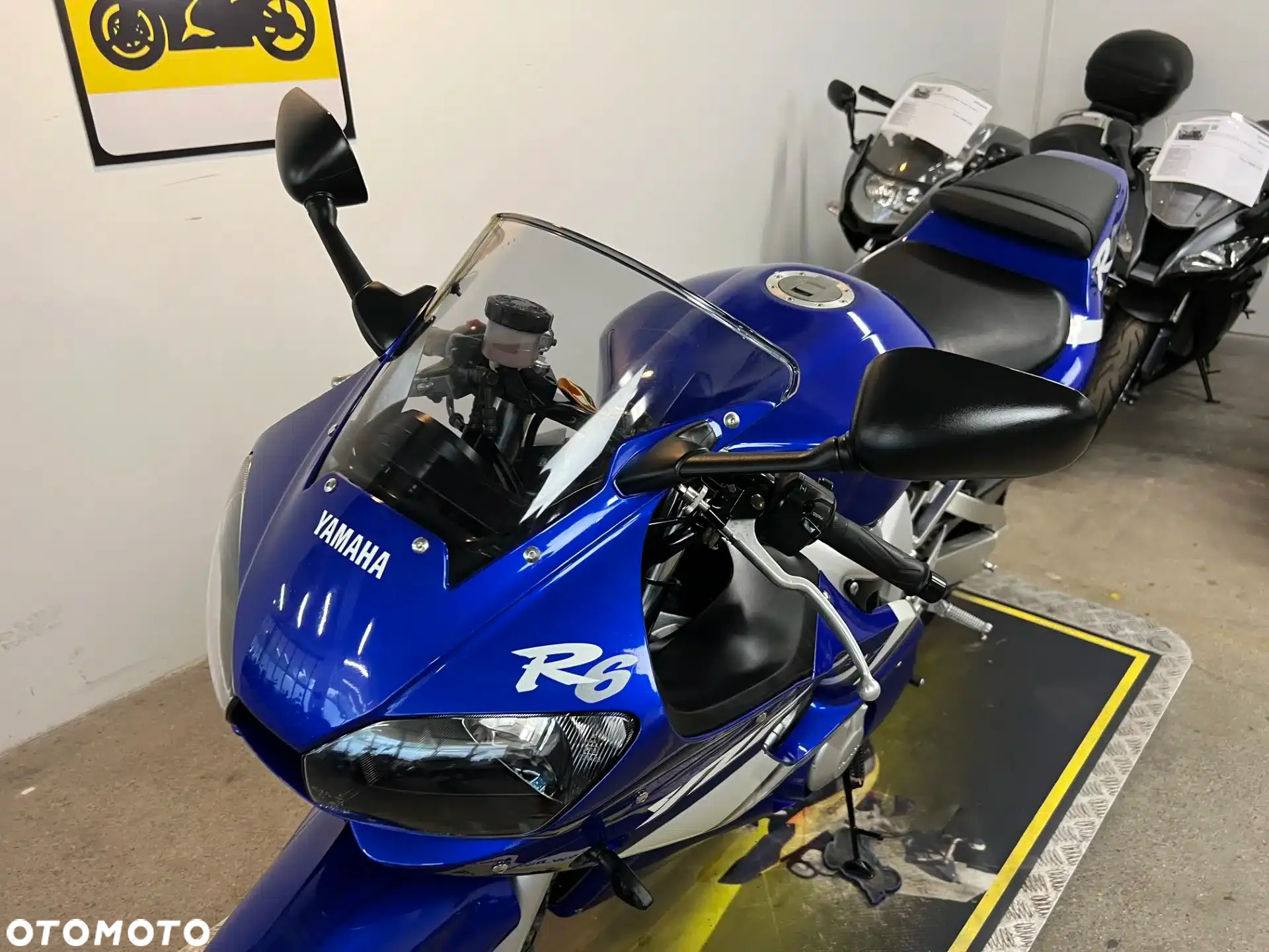 Yamaha YZF - 25