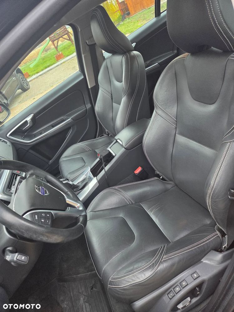 Volvo S60 T5 Geartronic RDesign - 11