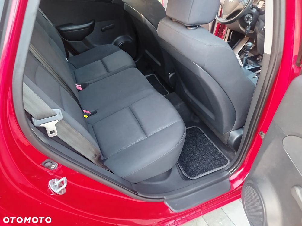 Hyundai i30 1.4 Blue Comfort - 16