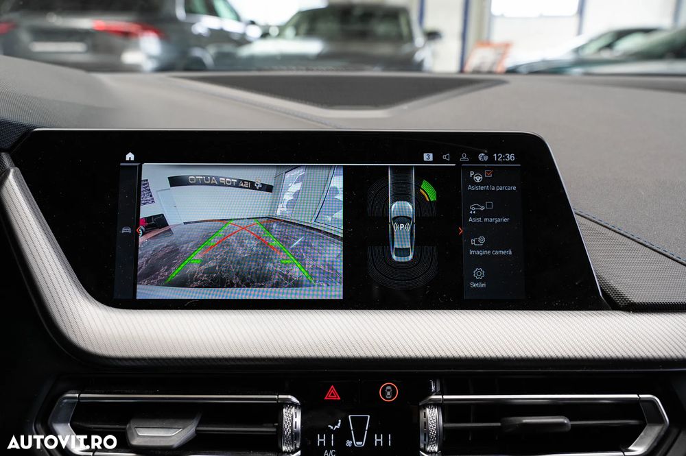 BMW Seria 2 218i Aut. M Sport - 33