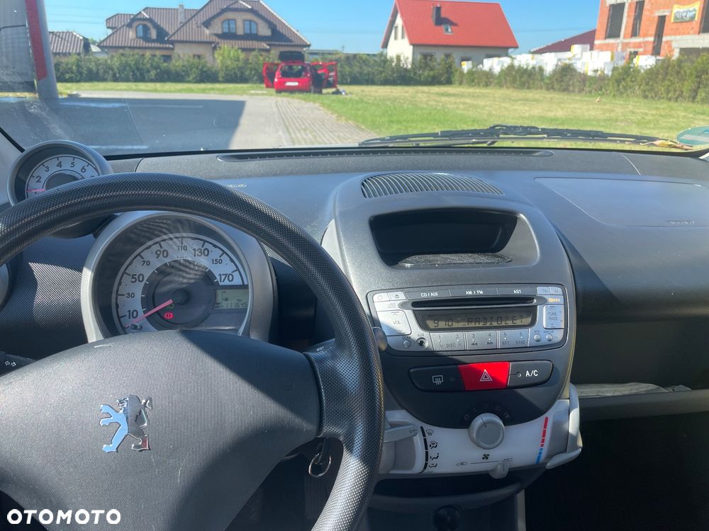 Peugeot 107 70 Urban Move - 7