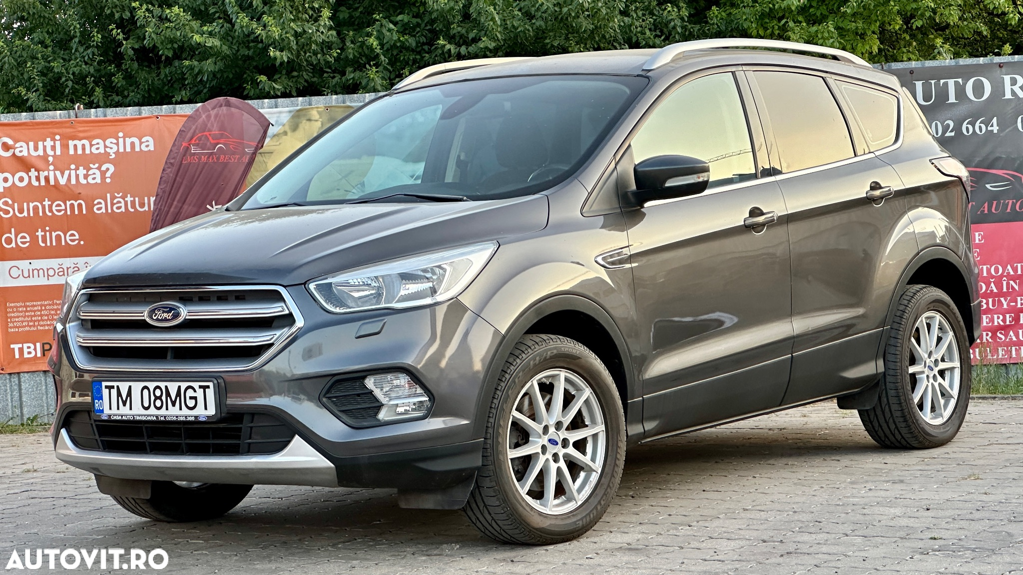 Ford Kuga - 11