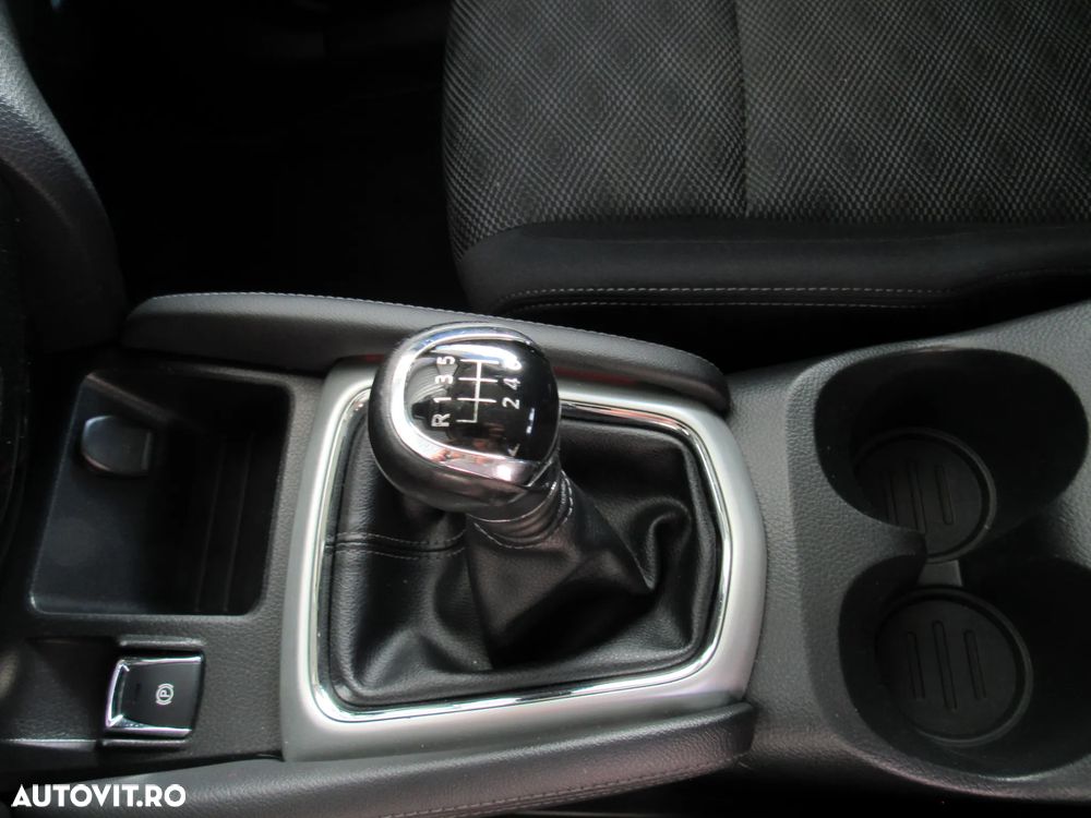 Nissan Qashqai - 17