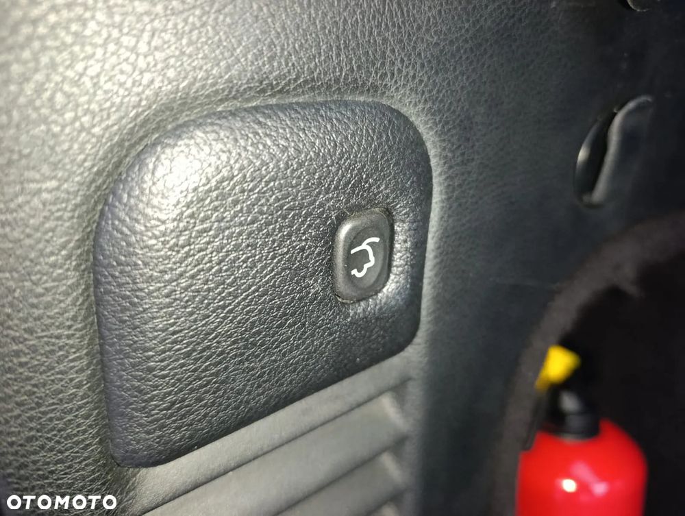 Jeep Grand Cherokee 3.6 V6 Laredo - 34