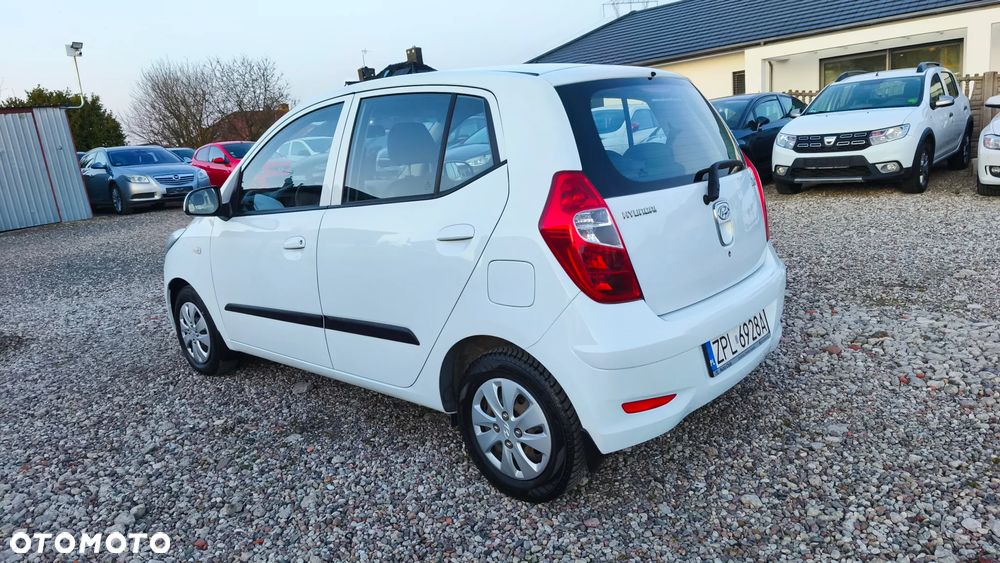 Hyundai i10 - 11
