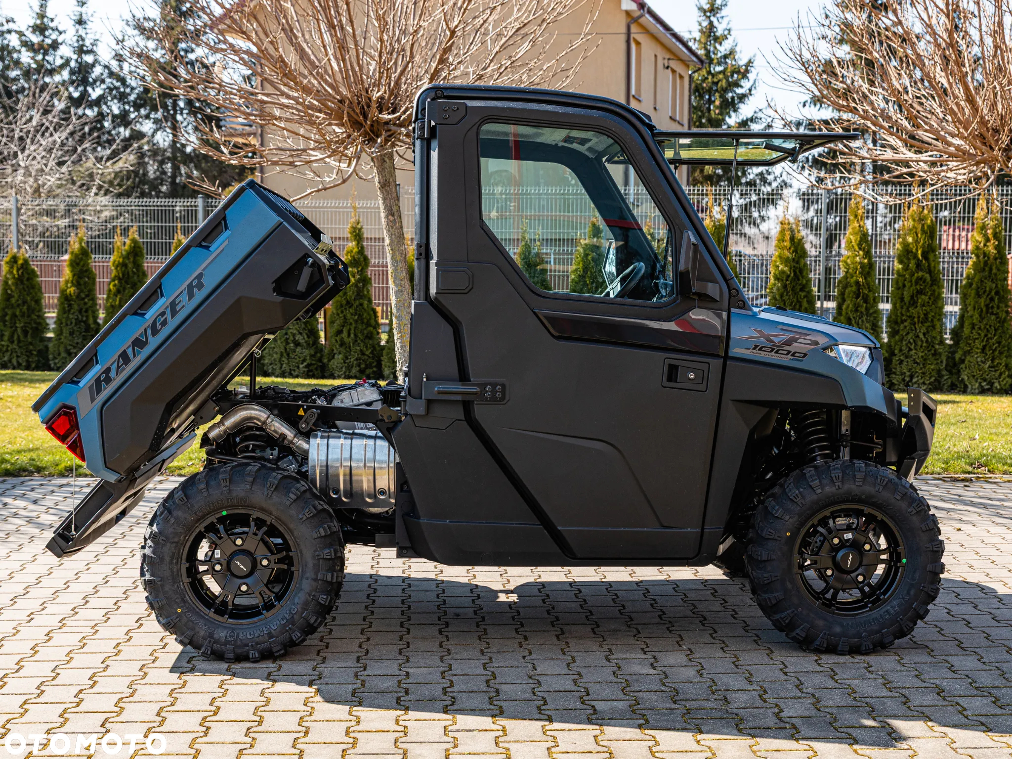 Polaris Ranger XP - 12