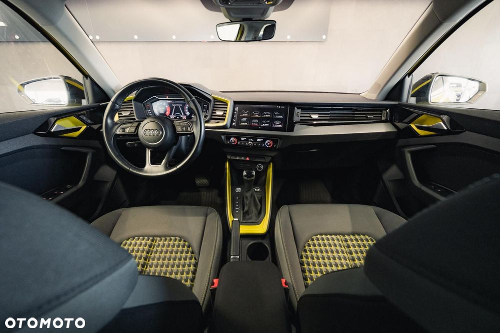 Audi A1 Sportback 30 TFSI Advanced S tronic - 11