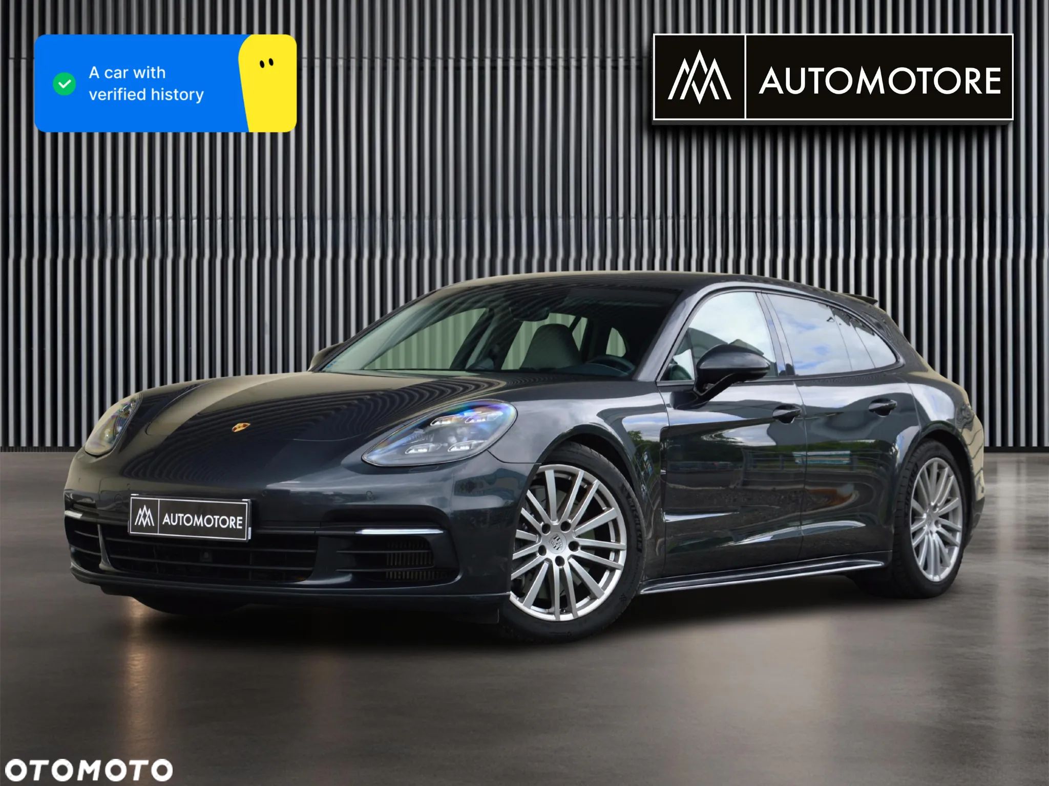 Porsche Panamera 4 Sport Turismo - 1