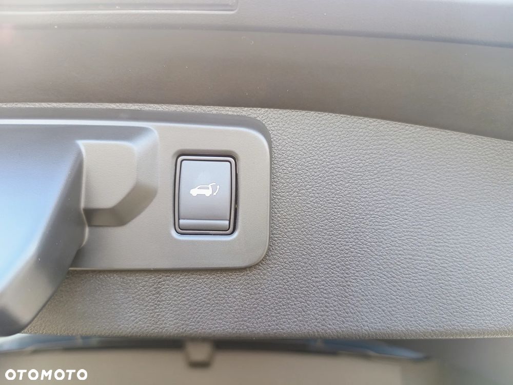Mitsubishi Grandis 1.3T mHEV Intense Style Cold DCT - 13