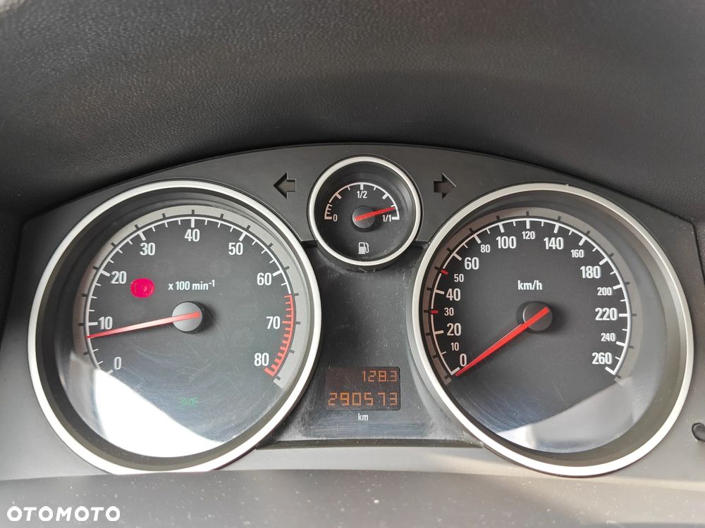 Opel Astra II 1.4 Club - 22