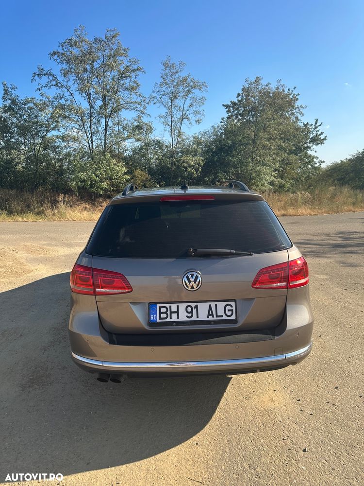 Volkswagen Passat 2.0 TDI Blue TDI Highline - 5