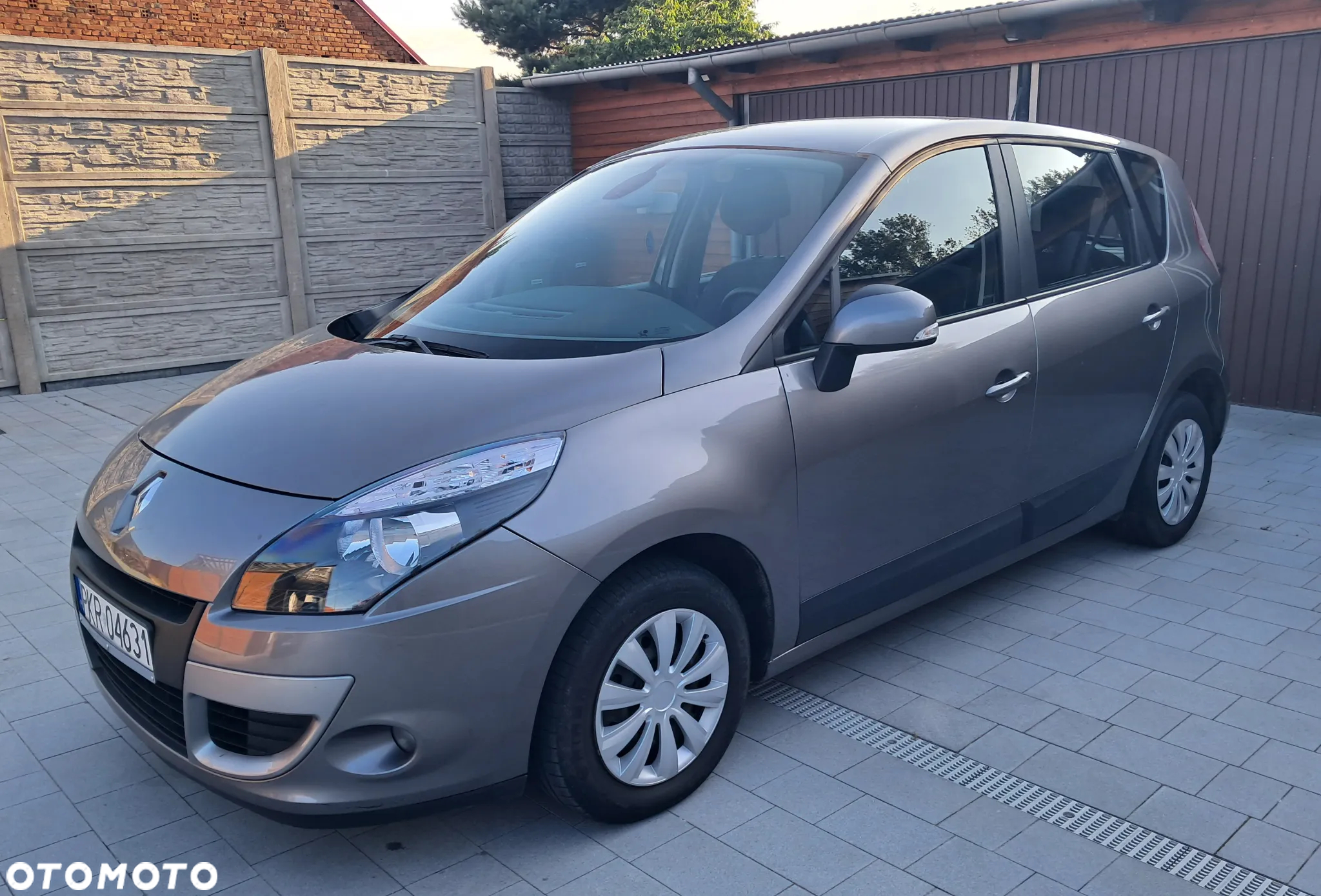 Renault Scenic - 2