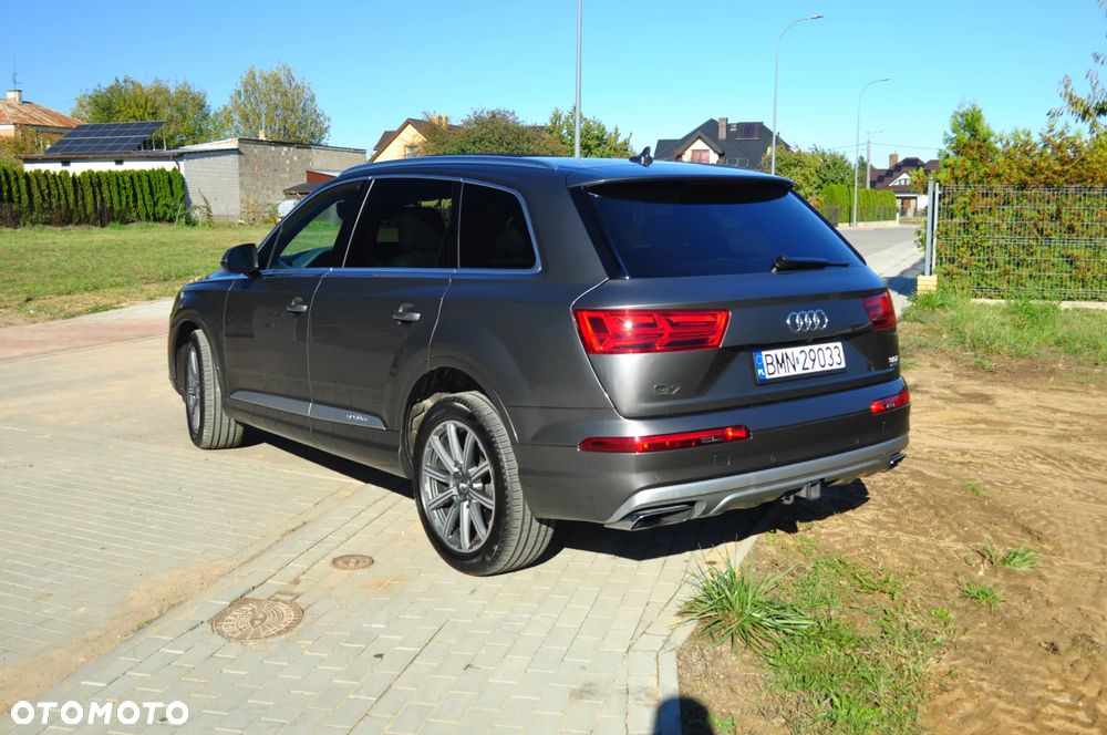 Audi Q7 - 5