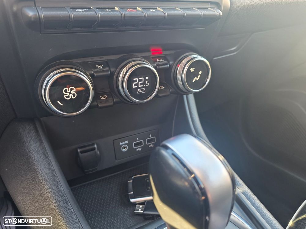 Renault Captur 1.5 dCi Initiale Paris EDC - 16