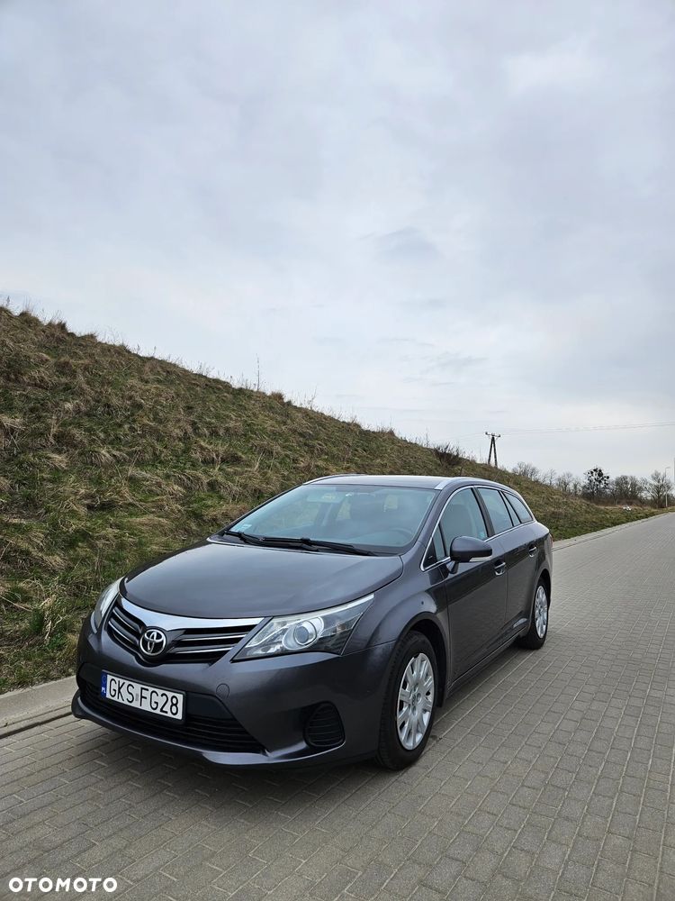Toyota Avensis 1.8 Active - 1