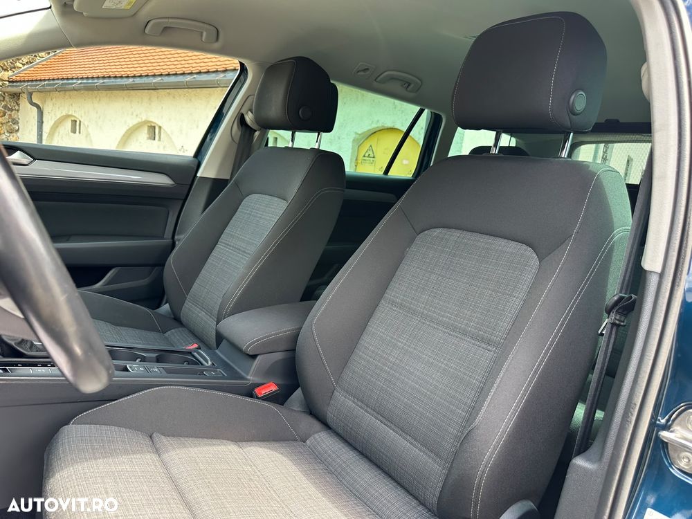 Volkswagen Passat 2.0 TDI DSG Comfortline - 18