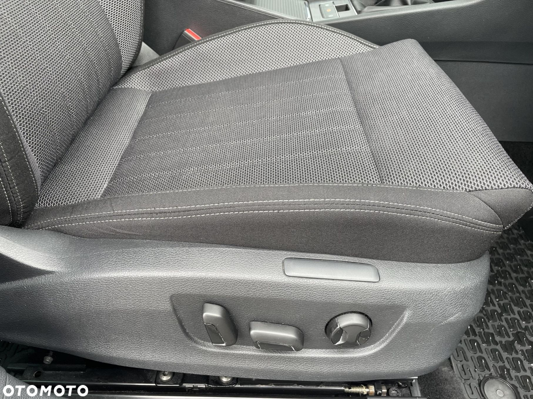 Skoda Superb 1.5 TSI ACT Style - 25
