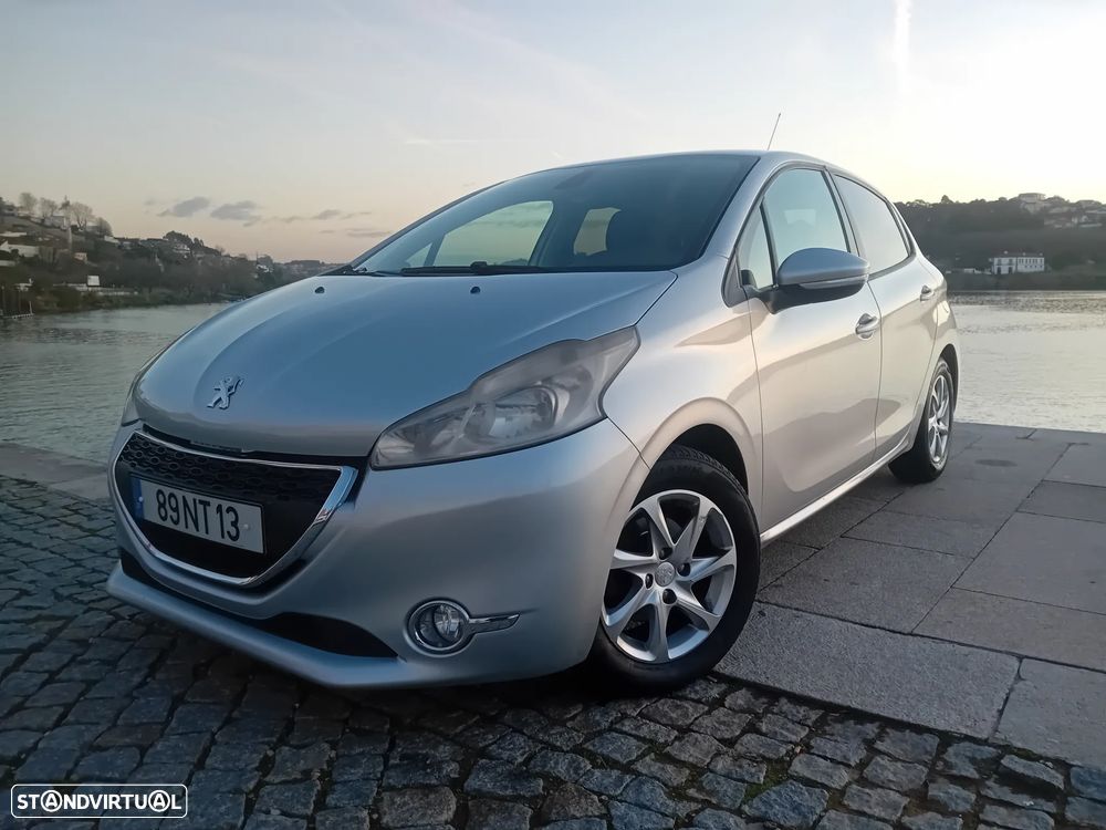 Peugeot 208 1.4 HDi Active - 3