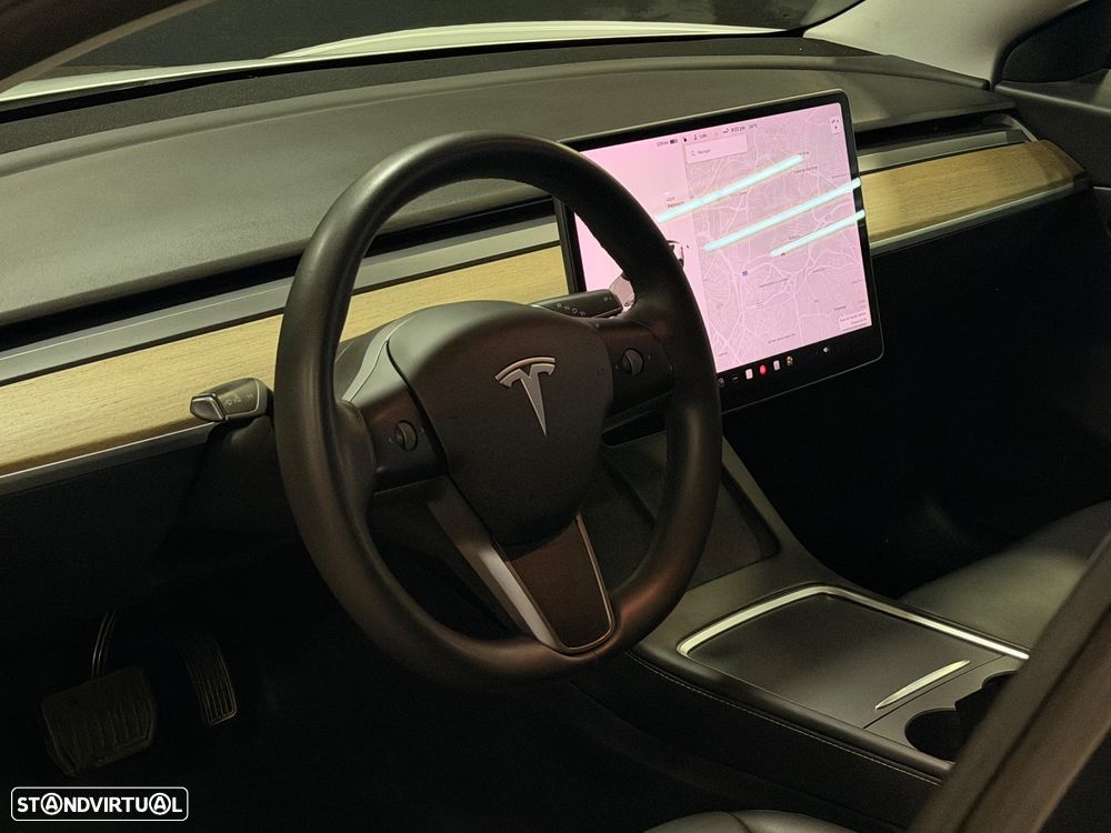 Tesla Model 3 Standard Range Plus RWD - 11