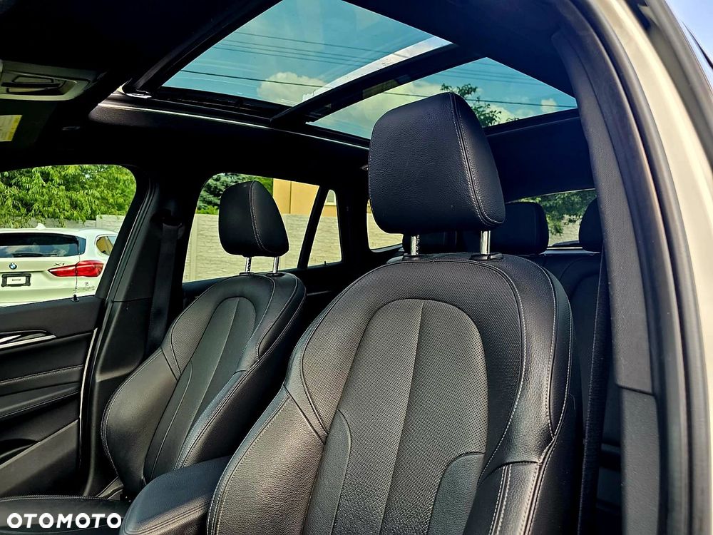 BMW X1 - 17
