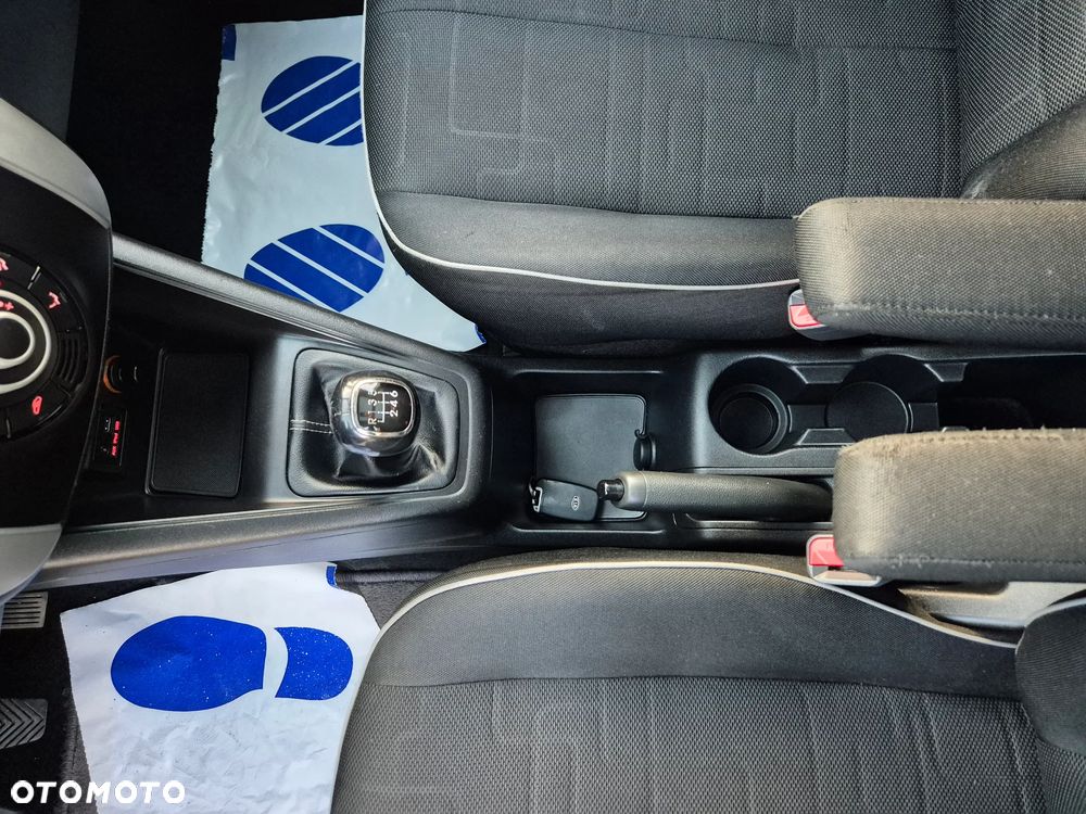 Kia Venga 1.6 CRDi 128 Dream-Team Edition - 24