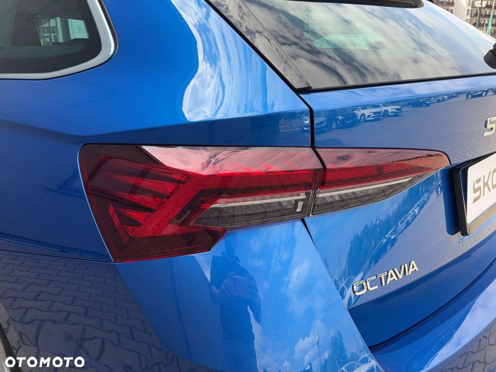 Skoda Octavia 1.5 TSI mHEV Selection DSG - 33