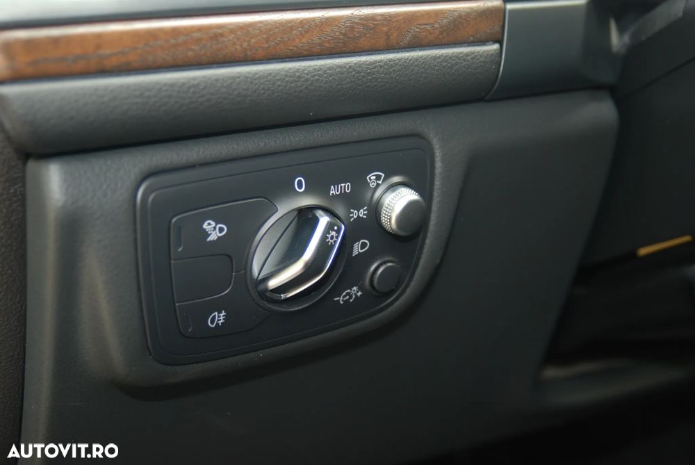 Audi A6 2.0 TDI Ultra DPF S tronic - 15