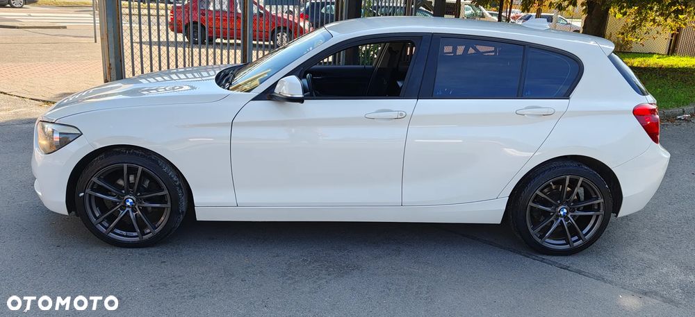 BMW Seria 1 116i - 5