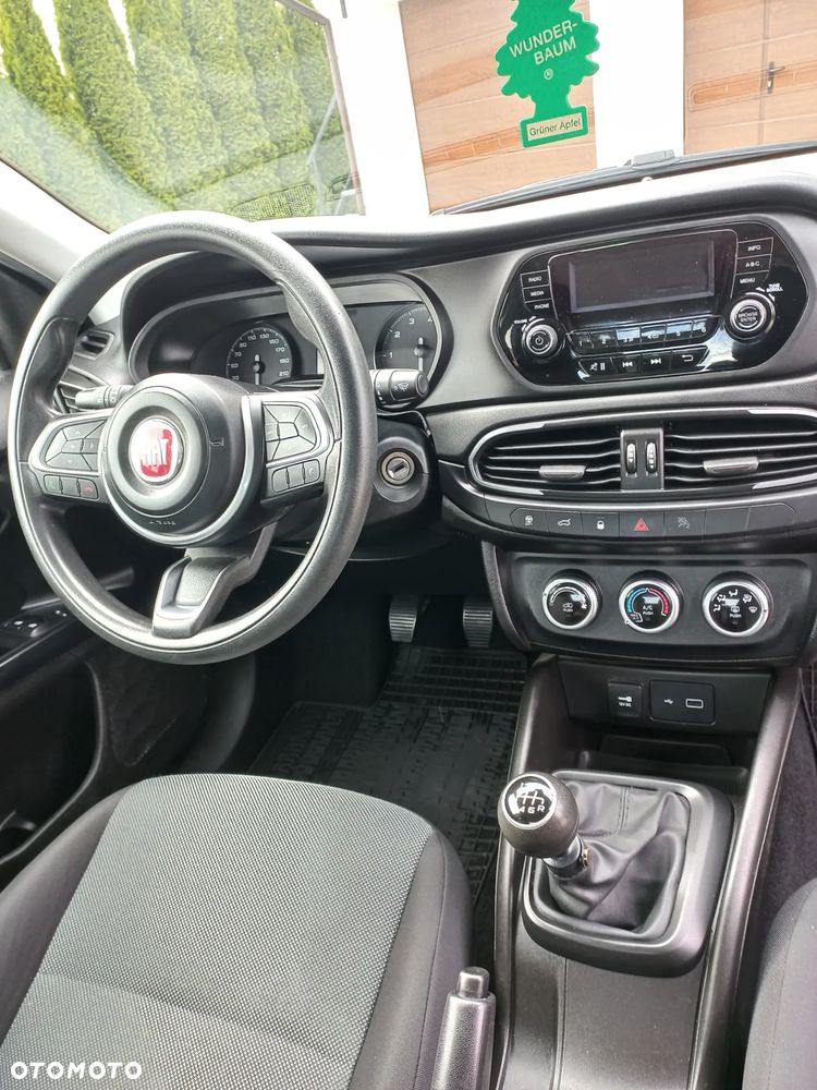 Fiat Tipo 1.4 Classic - 32
