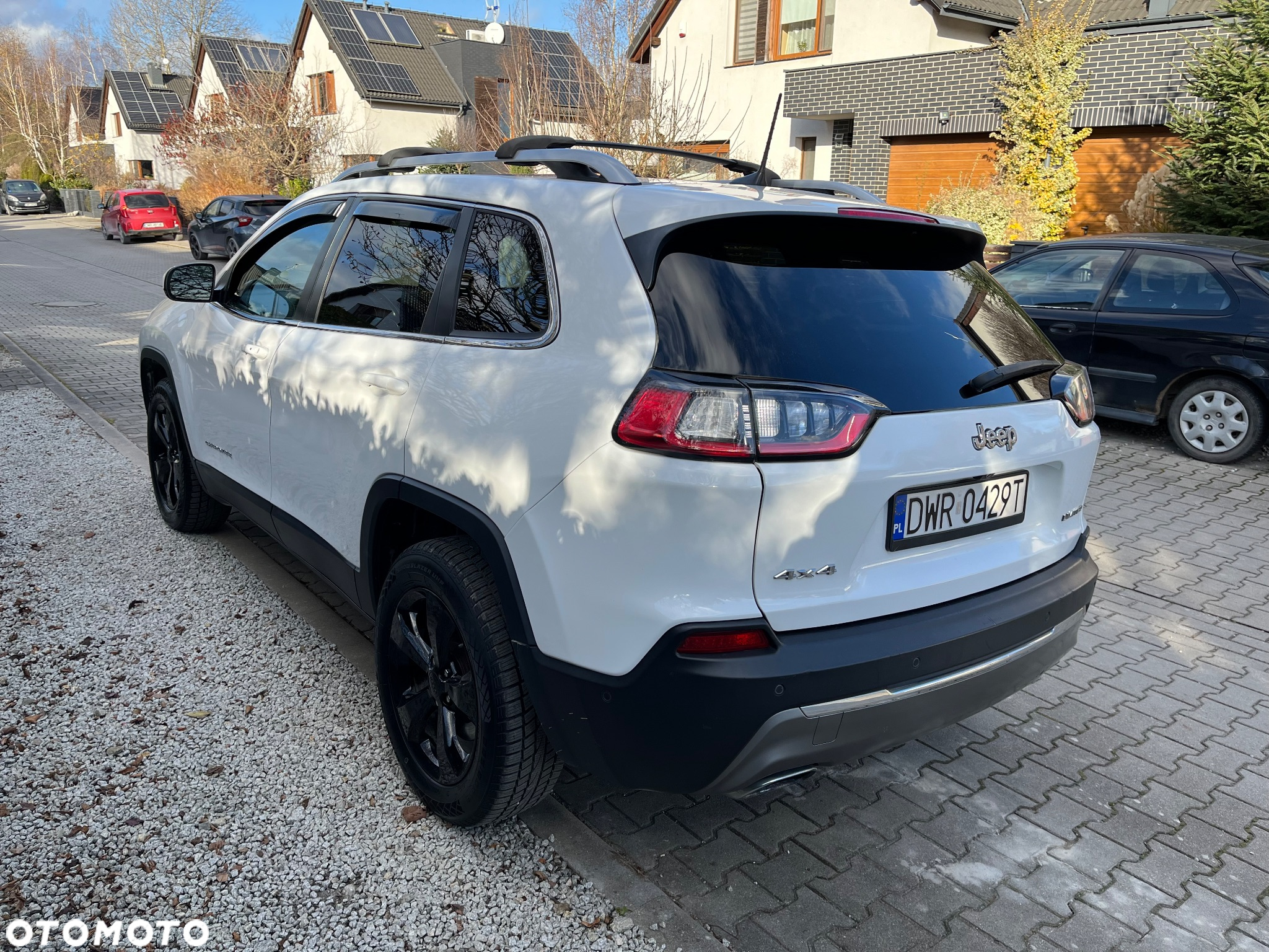 Jeep Cherokee - 7